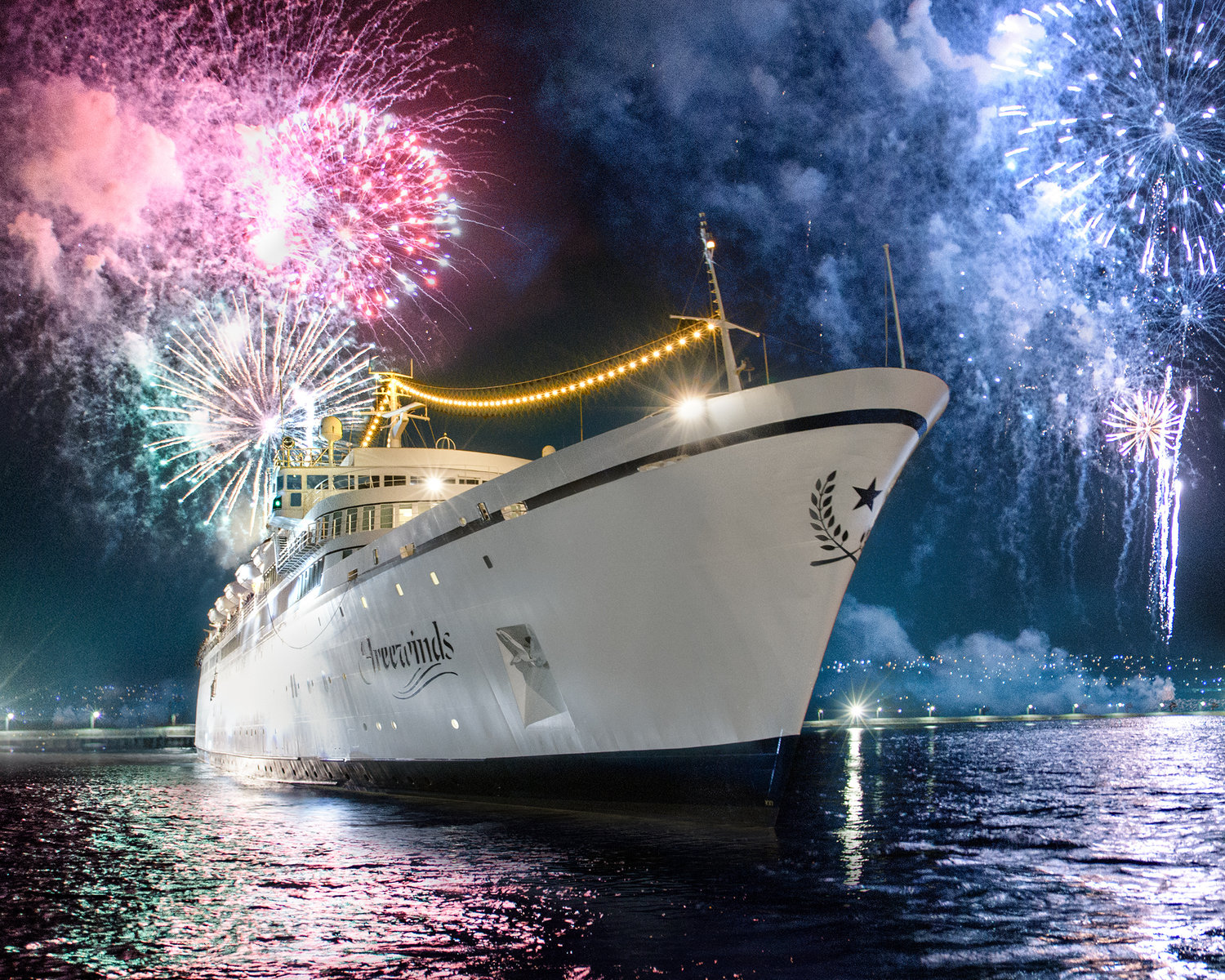 the-freewinds-30th-anniversary-maiden-voyage-celebration